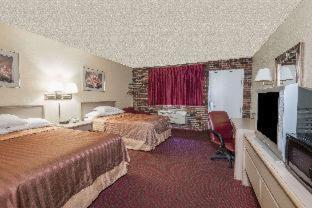 Travelodge By Wyndham Airport Platte City Стая снимка